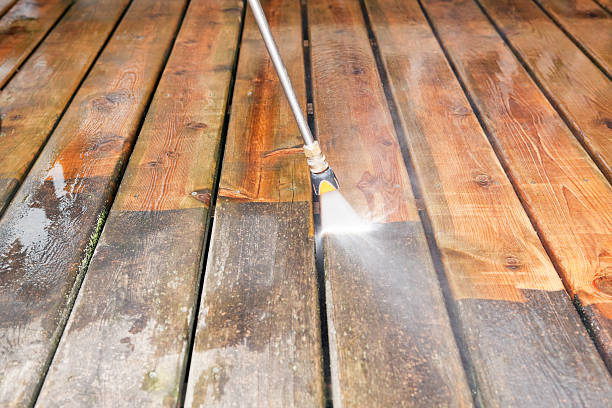 Best Playground Equipment Cleaning  in Warroad, MN